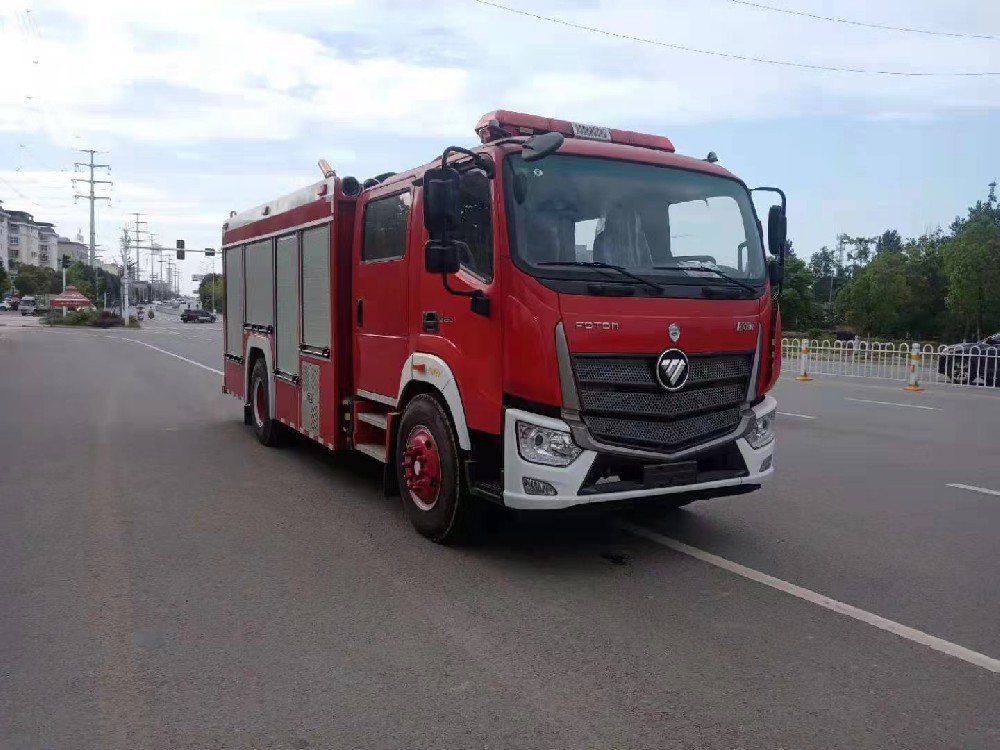 福田歐航6噸水罐消防車