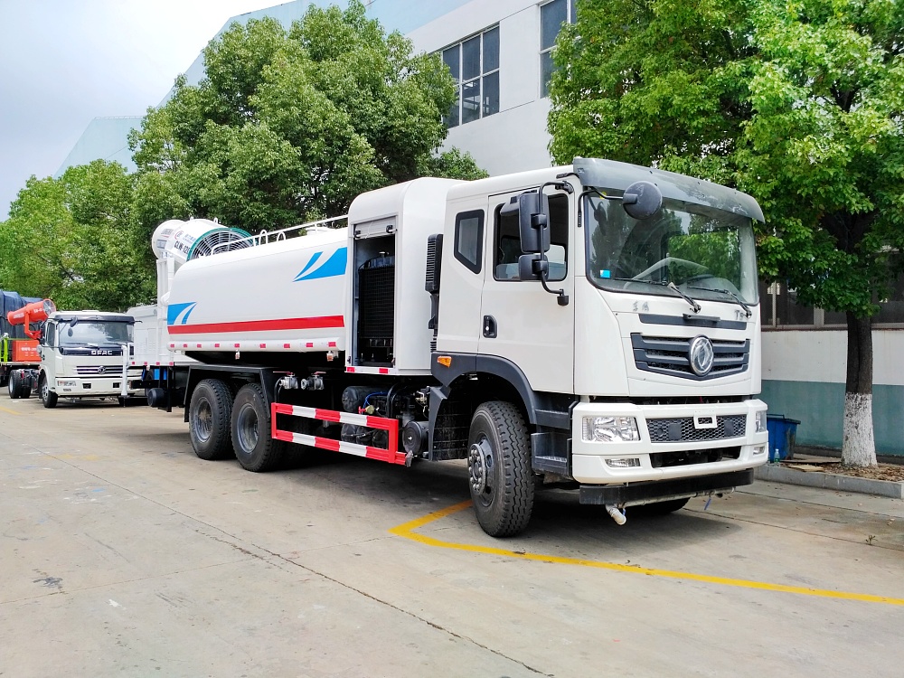 東風T5后雙橋噴霧降塵車(國五16立方/50-120米霧炮)